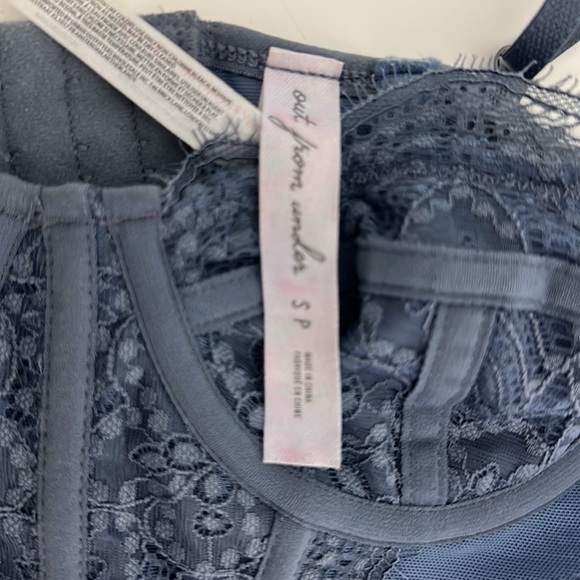 Used - Picture 2 of 2